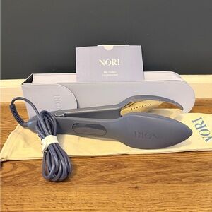 NORI Press Travel Iron & Steamer